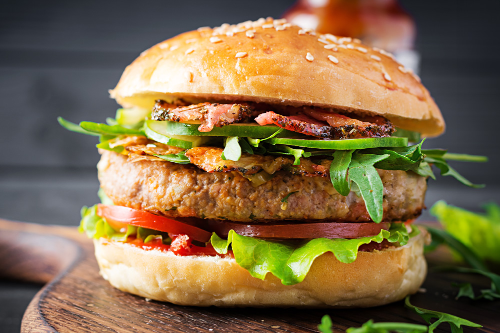 hamburger-bacon-verdure